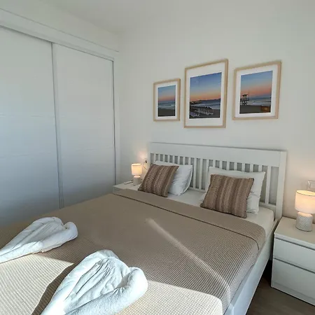 004 Orizon With Terrace And Sea View *